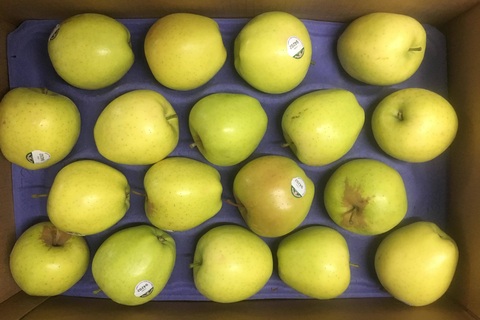 Tết “ta” mà hoa quả “tây” tăng giá gấp 3 lần, nho sữa lên 2 triệu đồng/kg