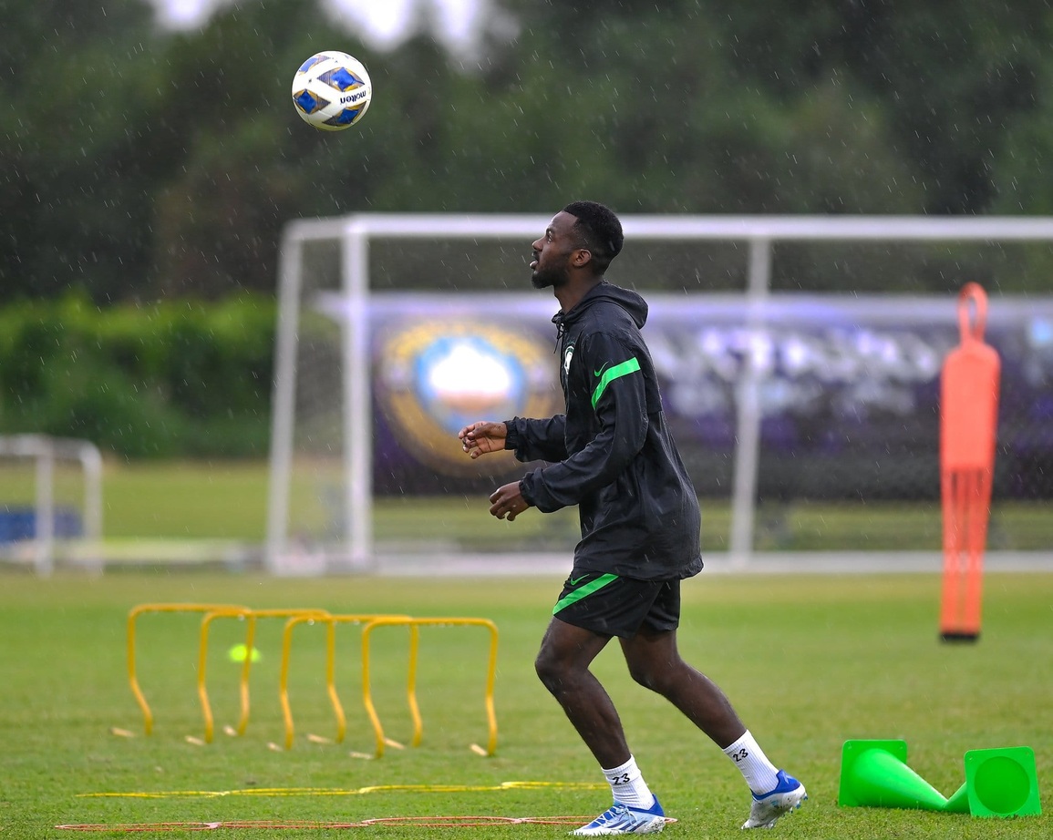 U23 Saudi Arabia luyện sút cầu môn trước trận đấu với U23 Việt Nam - 2 U23 Saudi Arabia luyện sút cầu môn trước trận đấu với U23 Việt Nam - 2