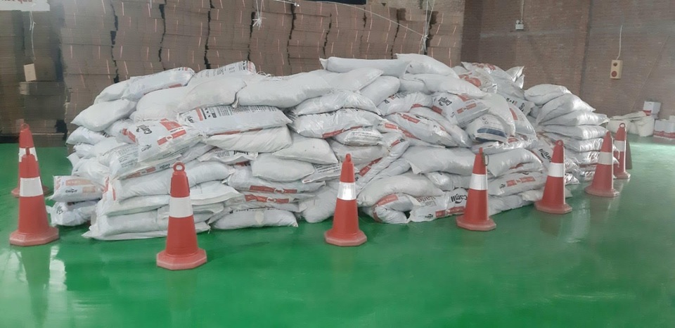 Vụ thu giữ 13 triệu găng tay cao su cũ: Đã được khoanh vùng, chờ xử lý ? - 1 Vụ thu giữ 13 triệu găng tay cao su cũ: Đã được khoanh vùng, chờ xử lý ? - 1