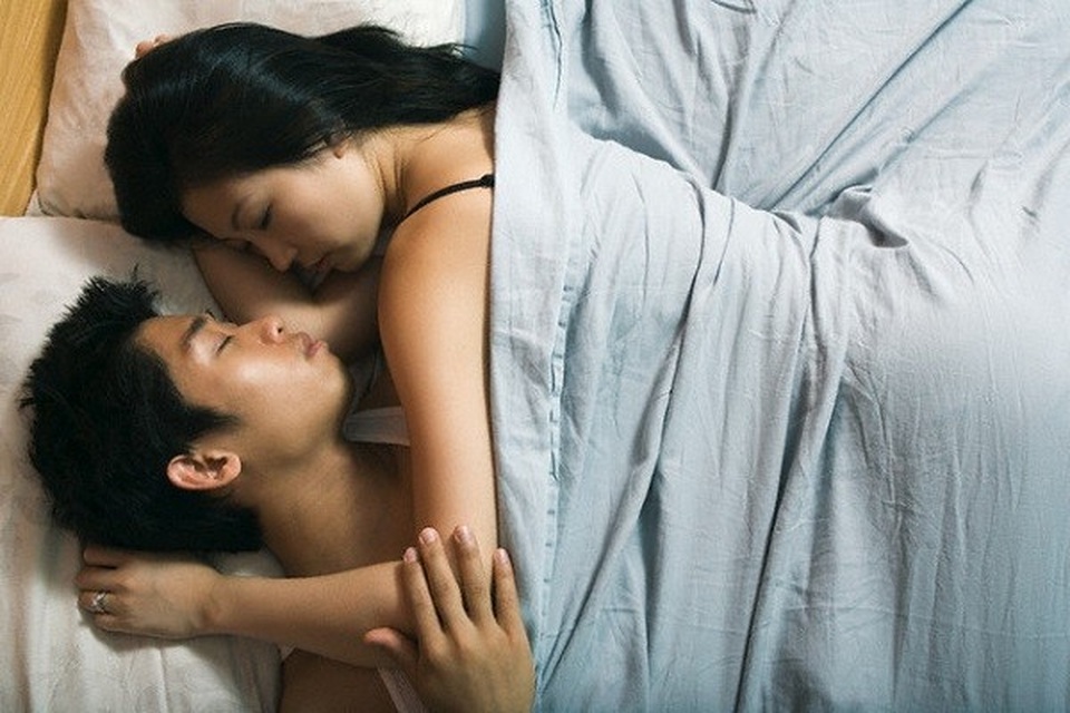 “Tri ân” một đêm với cô bạn thân, tôi vướng phải mớ bòng bong không thoát ra được - 1 “Tri ân” một đêm với cô bạn thân, tôi vướng phải mớ bòng bong không thoát ra được - 1