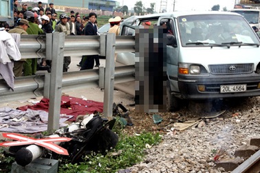 Mở hộp đen tàu hỏa vụ tai nạn làm chết 9 người