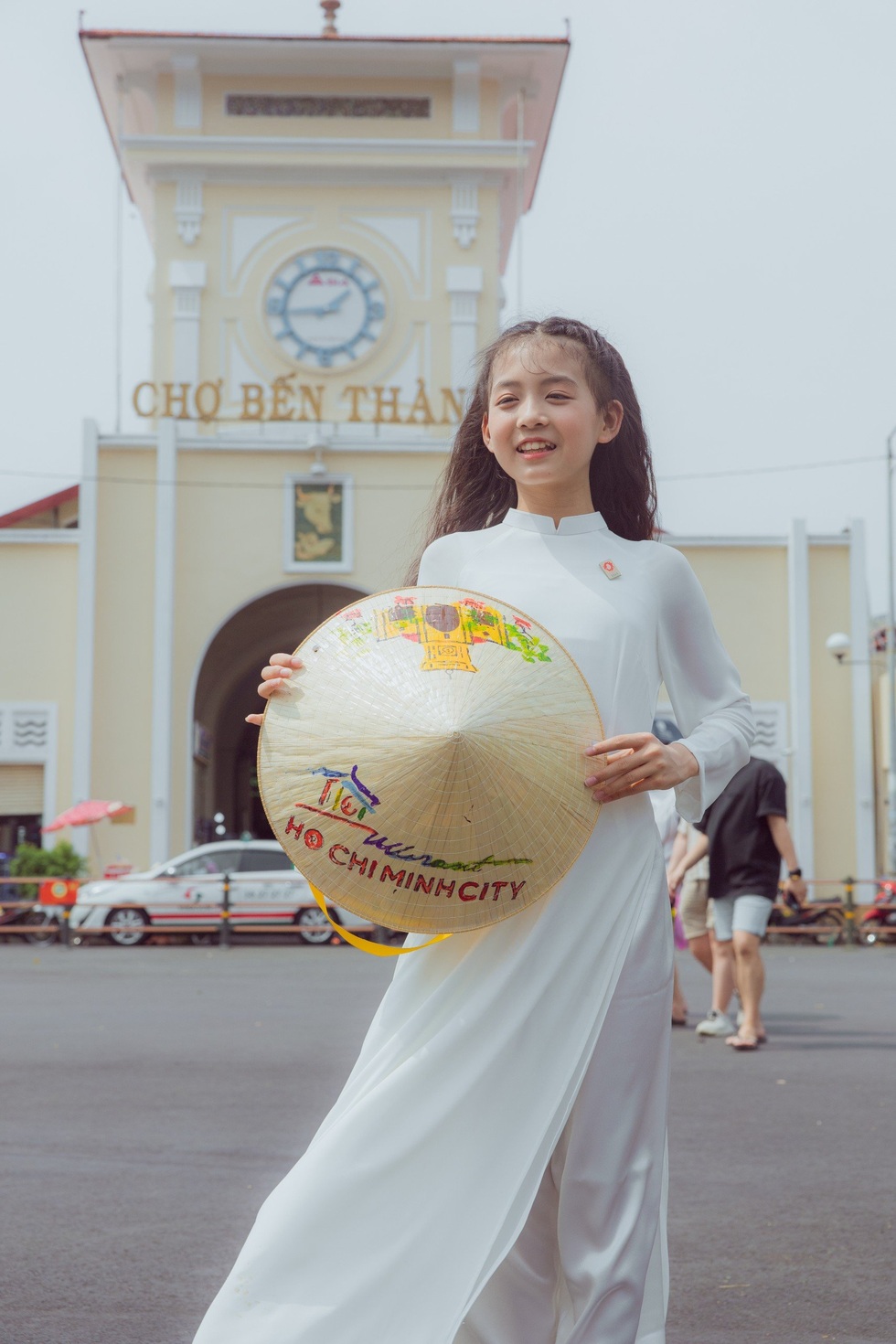 Chuyện ít biết về cô bé Hà Nội 12 tuổi hát nhạc đỏ với bà hút 46 triệu view - 9 Chuyện ít biết về cô bé Hà Nội 12 tuổi hát nhạc đỏ với bà hút 46 triệu view - 9