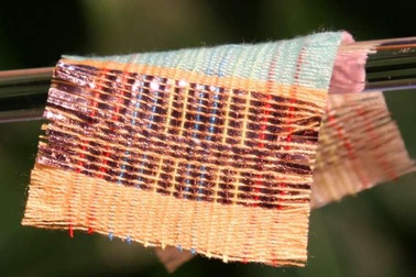 Vải mới sử dụng ánh nắng mặt trời và gió để cung cấp năng lượng