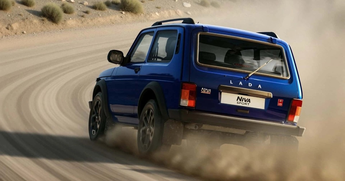 Mẫu SUV lâu đời nhất thế giới vẫn đang được bán, giá chưa đến 20.000 USD