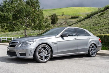 Những chiếc xe giá rẻ vẫn mạnh ngang Porsche 911 đời mới nhất