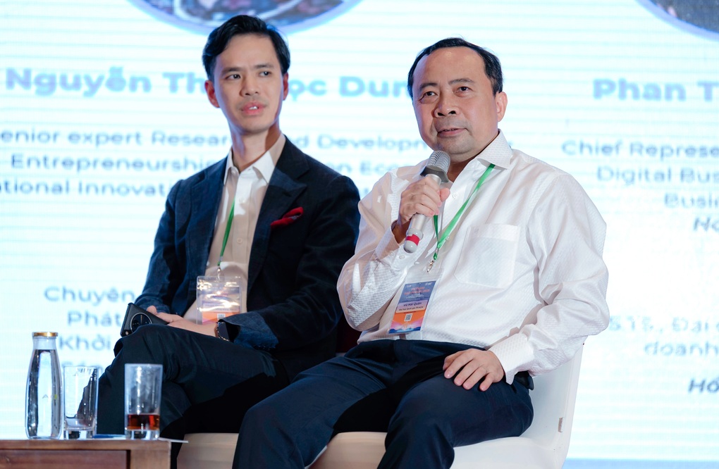 Làm sao để thu hút nhân tài người Việt trở về cống hiến cho đất nước? - 1 Làm sao để thu hút nhân tài người Việt trở về cống hiến cho đất nước? - 1