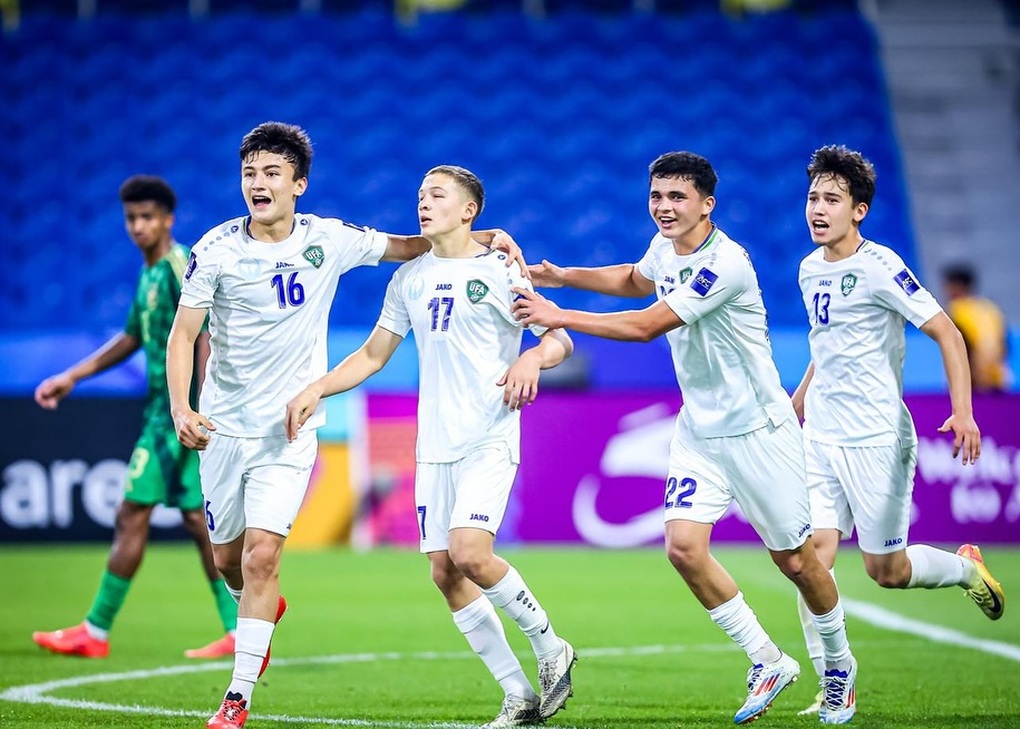 Thua U17 Trung Quốc, U17 Thái Lan trắng tay rời giải châu Á - 2 Thua U17 Trung Quốc, U17 Thái Lan trắng tay rời giải châu Á - 2