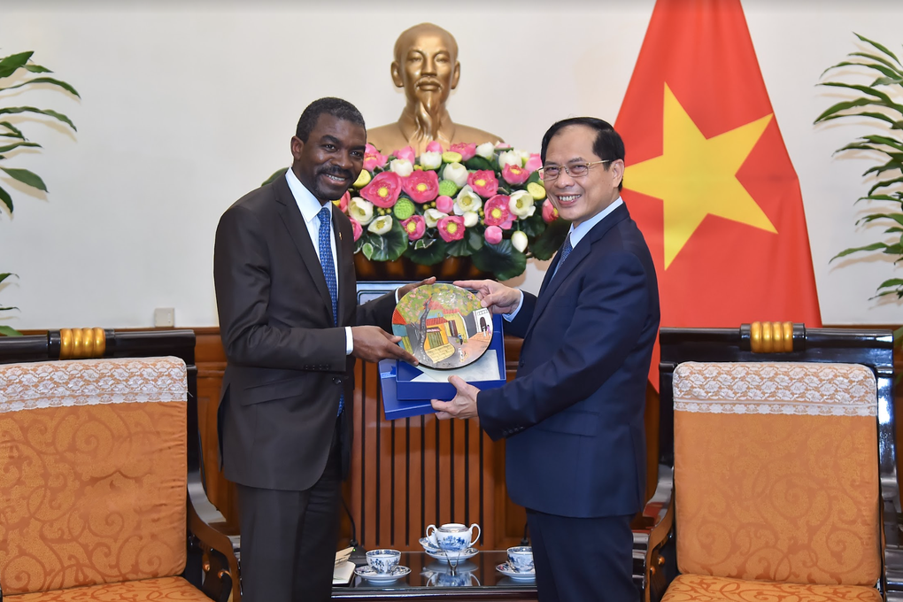 Việt Nam khẳng định vai trò thành viên chủ động và trách nhiệm của UNESCO - 1 Việt Nam khẳng định vai trò thành viên chủ động và trách nhiệm của UNESCO - 1