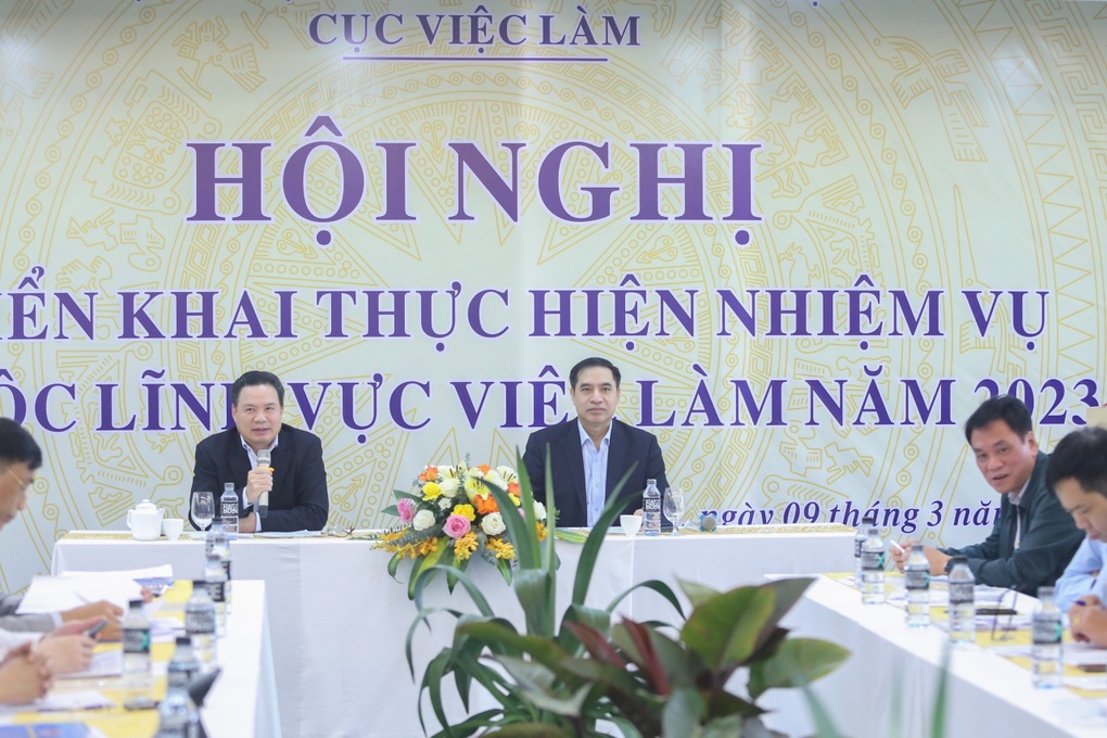 Cần 1.000 lao động, nhiều doanh nghiệp đăng tuyển cả... vạn người - 1 Cần 1.000 lao động, nhiều doanh nghiệp đăng tuyển cả... vạn người - 1