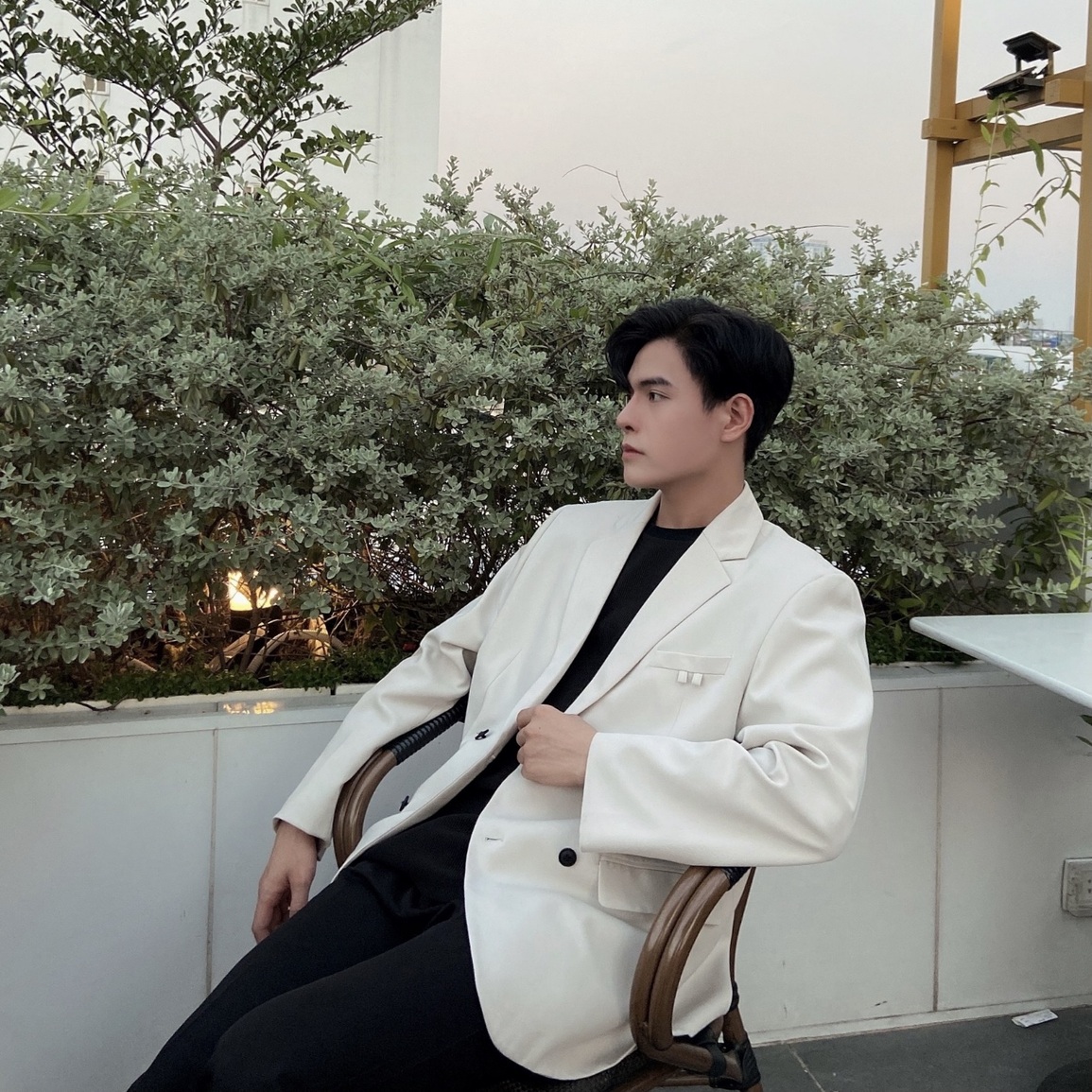 Nam sinh ngành Tâm lý sở hữu vẻ điển trai như tài tử điện ảnh - 6 Nam sinh ngành Tâm lý sở hữu vẻ điển trai như tài tử điện ảnh - 6