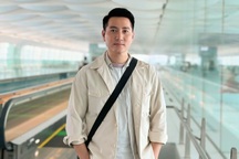 Nguyễn Phi Hùng: "Tôi trẻ vì lúc nào cũng nghĩ mình đang tuổi 23"