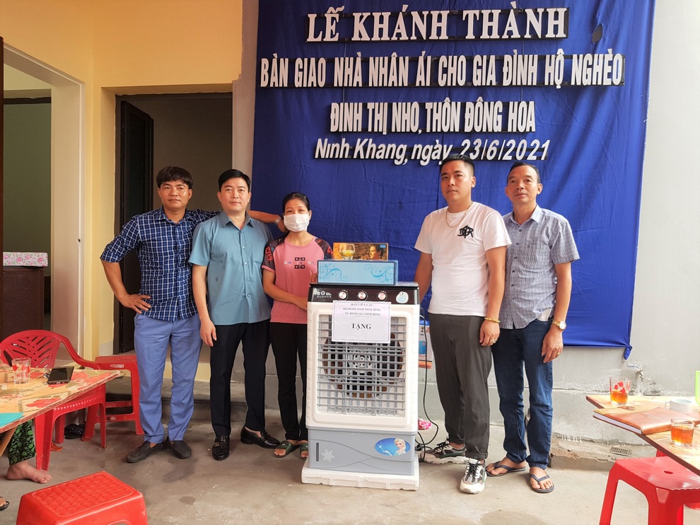 Khánh thành Nhà Nhân ái do bạn đọc Dân trí xây tặng - 5 Khánh thành Nhà Nhân ái do bạn đọc Dân trí xây tặng - 5