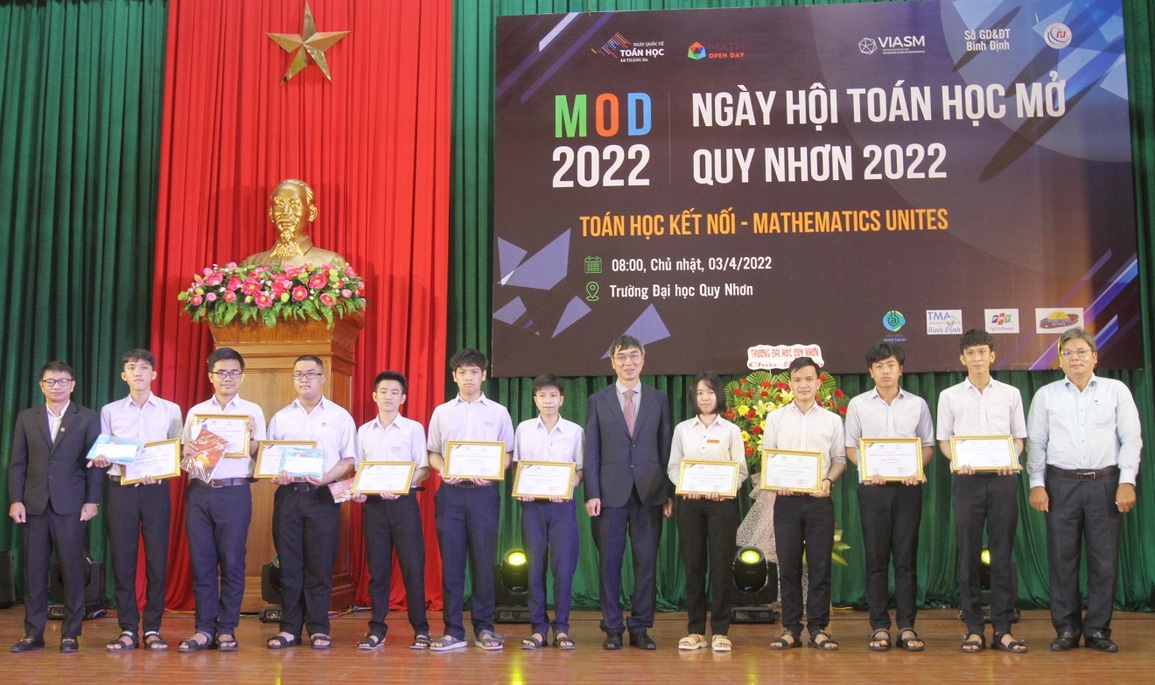 Quy Nhơn kỳ vọng trở thành trung tâm nghiên cứu khoa học công nghệ quốc tế - 5 Quy Nhơn kỳ vọng trở thành trung tâm nghiên cứu khoa học công nghệ quốc tế - 5