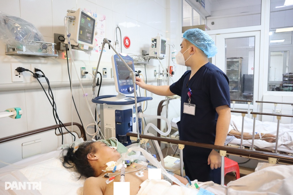 Bác sĩ khẩn cầu giúp người phụ nữ bệnh chồng bệnh, tính mạng bị đe dọa - 1 Bác sĩ khẩn cầu giúp người phụ nữ bệnh chồng bệnh, tính mạng bị đe dọa - 1