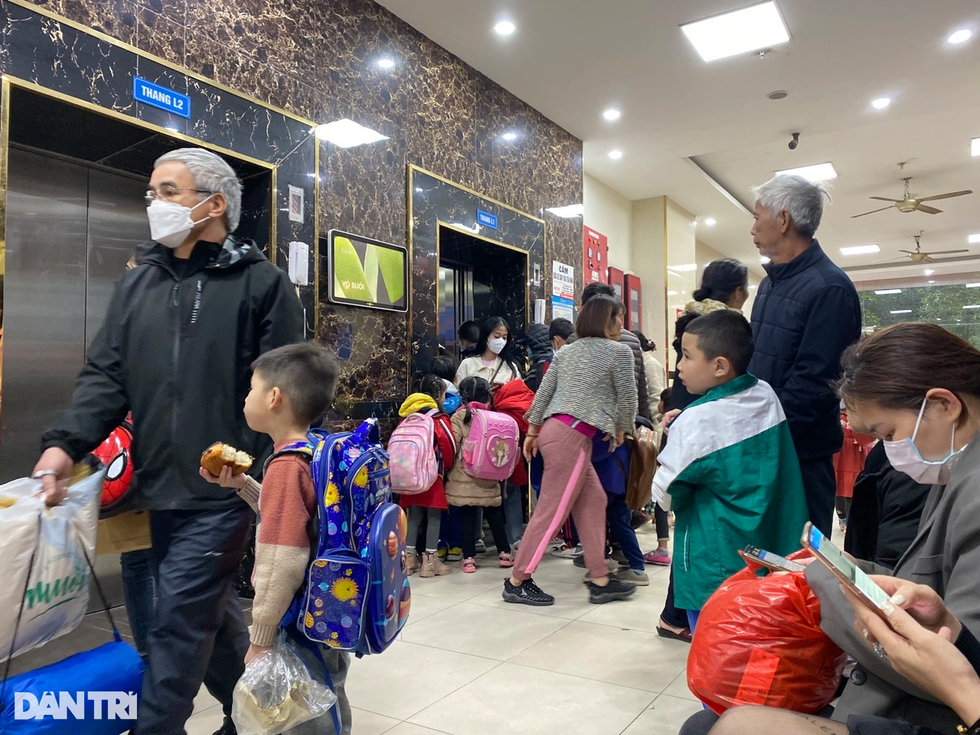 Cuộc sống bất tiện không sổ hồng tại chung cư vạn dân của ông Thản ở Hà Nội - 2 Cuộc sống bất tiện không sổ hồng tại chung cư vạn dân của ông Thản ở Hà Nội - 2