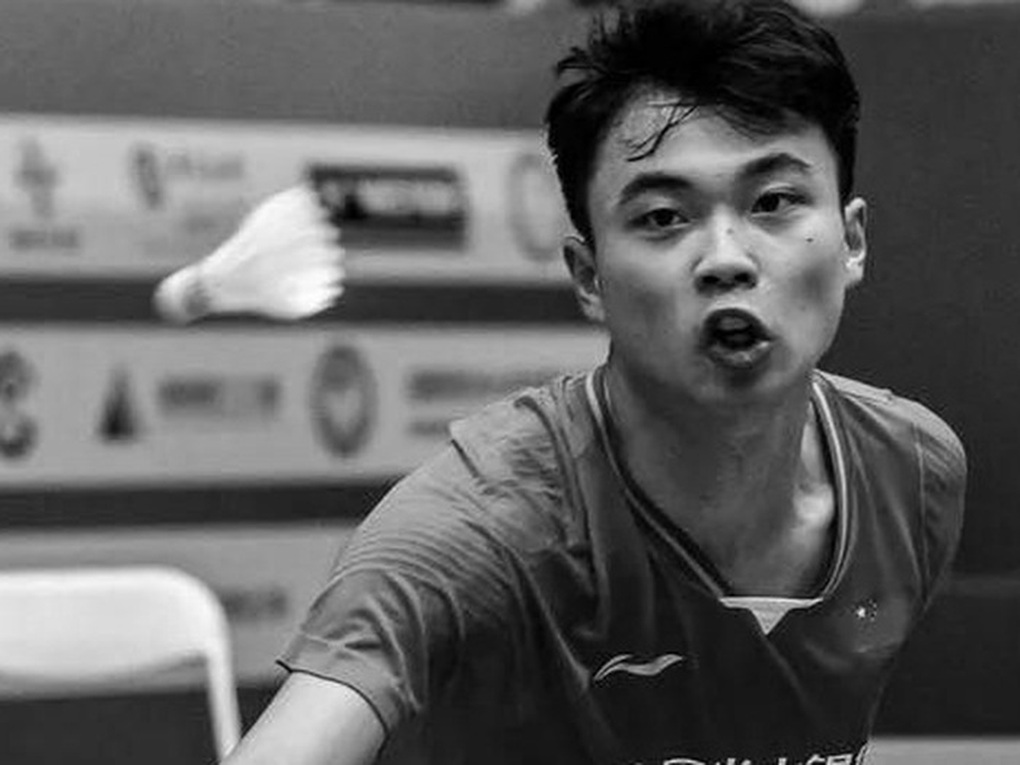 Tay vợt cầu lông 17 tuổi của Trung Quốc đột tử trong lúc thi đấu - 1