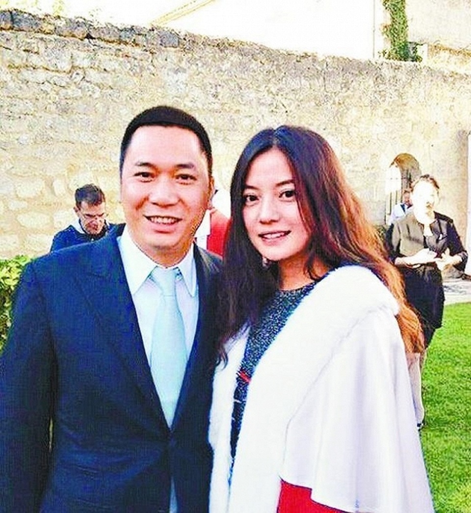 “Én nhỏ” Triệu Vy: Đẹp trong veo ở tuổi 44, vững vàng giữa “sóng gió” - 4 “Én nhỏ” Triệu Vy: Đẹp trong veo ở tuổi 44, vững vàng giữa “sóng gió” - 4
