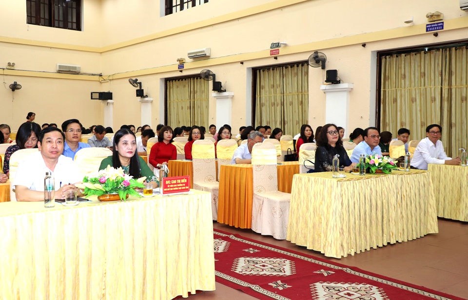 Nghệ An: Hơn 2.000 mô hình phụ nữ làm kinh tế giỏi - 2 Nghệ An: Hơn 2.000 mô hình phụ nữ làm kinh tế giỏi - 2