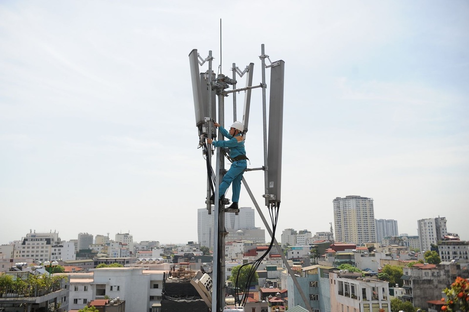 Nhiều vụ án được phá thành công thông qua quản lý tần số - 2 Nhiều vụ án được phá thành công thông qua quản lý tần số - 2