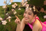 Á hậu Phương Nhi mặc áo dài cổ yếm, khoe nhan sắc "thần tiên tỷ tỷ"
