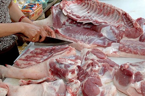 Bộ Nông nghiệp bị phê bình vì giá thịt lợn tăng cao đột biến