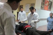 Cấp cứu hàng chục nạn nhân vụ cháy cao ốc EVN