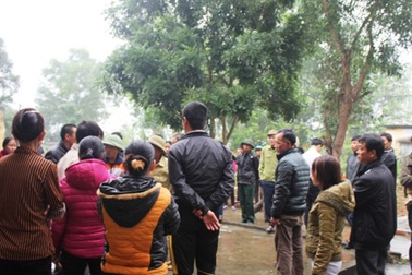 Ê kíp đỡ đẻ hỗ trợ 450 triệu đồng cho gia đình sản phụ vỡ tử cung