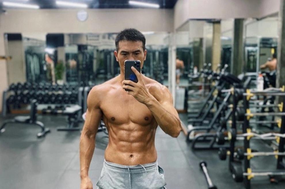 La Vân Hi nhập viện cấp cứu vì cú đấm quá nhập vai của bạn diễn  - 2