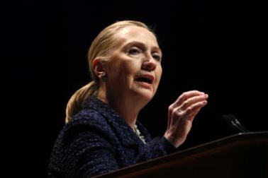 Ngoại trưởng Mỹ Hillary Clinton ngất xỉu 