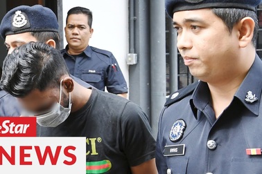 Bé 2 tuổi văng khỏi ô tô trên đường cao tốc