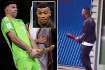 Mbappe đi vào lịch sử PSG, tái diễn pha ăn mừng phản cảm của Martinez