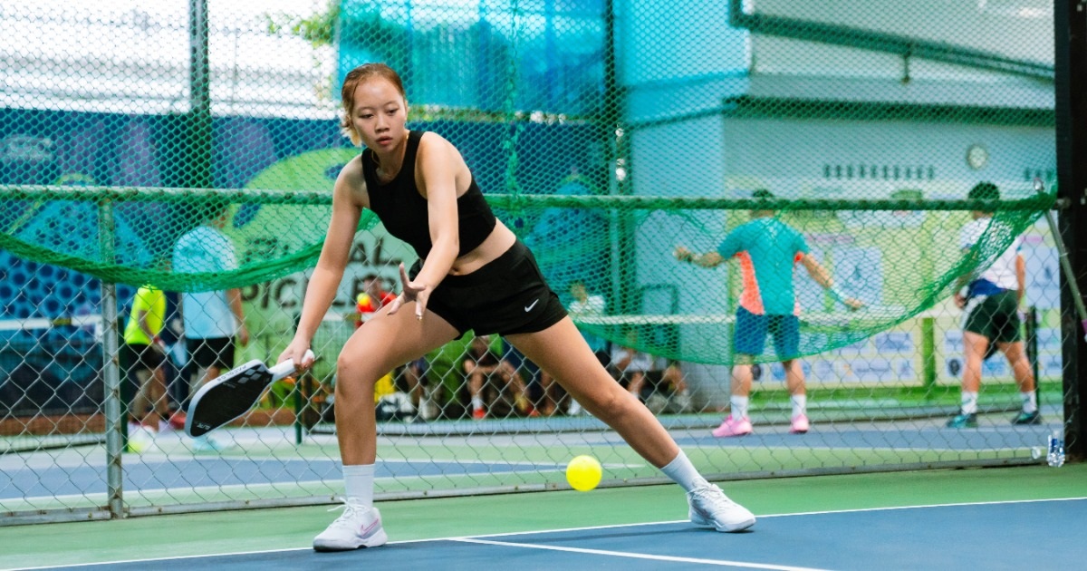 View - Cô gái Việt Nam 16 tuổi tiết lộ bí quyết giành 4 HCV pickleball thế giới | Báo Dân trí