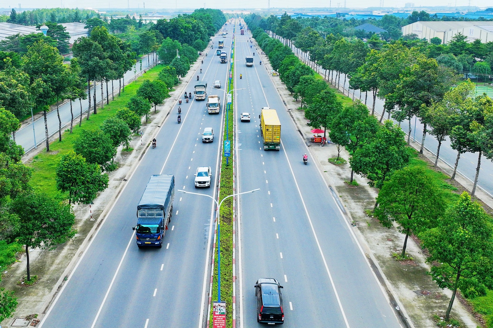 3 tuyến đường huyết mạch hơn 2.300 tỷ đồng vừa khánh thành ở Bình Dương - 9 3 tuyến đường huyết mạch hơn 2.300 tỷ đồng vừa khánh thành ở Bình Dương - 9