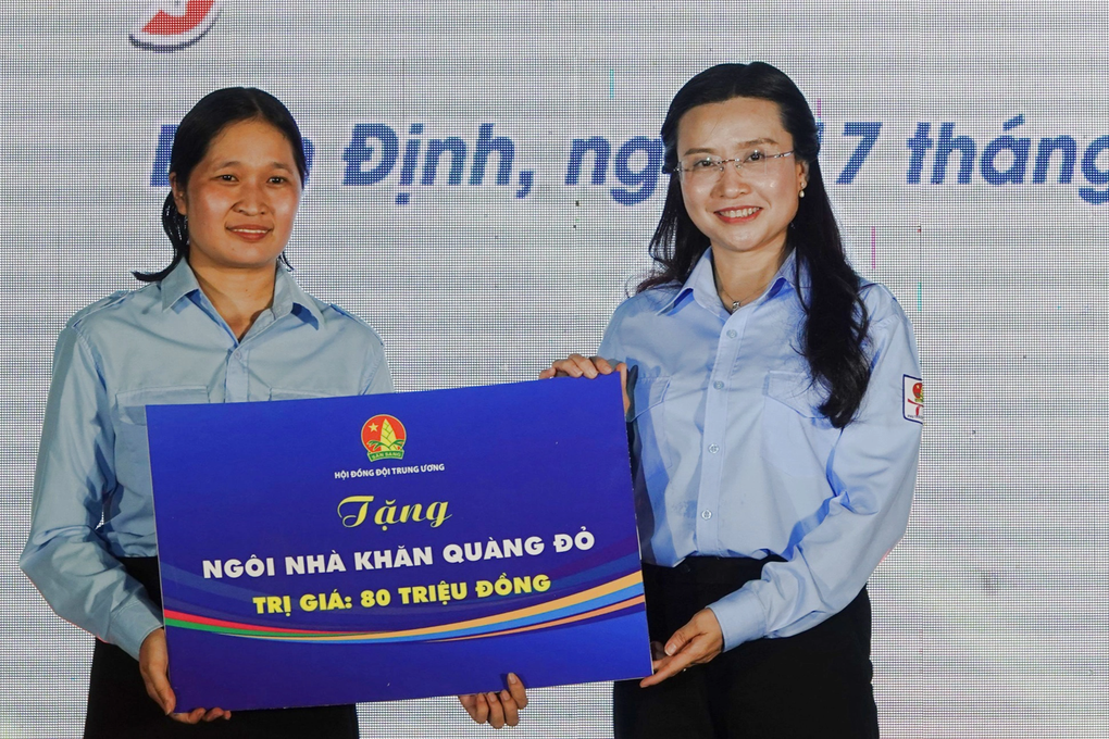 Ước mơ làm bác sĩ của cô học trò lớp 3 mồ côi mẹ do Covid-19 - 3 Ước mơ làm bác sĩ của cô học trò lớp 3 mồ côi mẹ do Covid-19 - 3