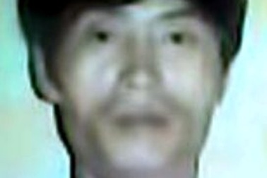 Bắt gã cha dượng hãm hiếp con riêng của vợ