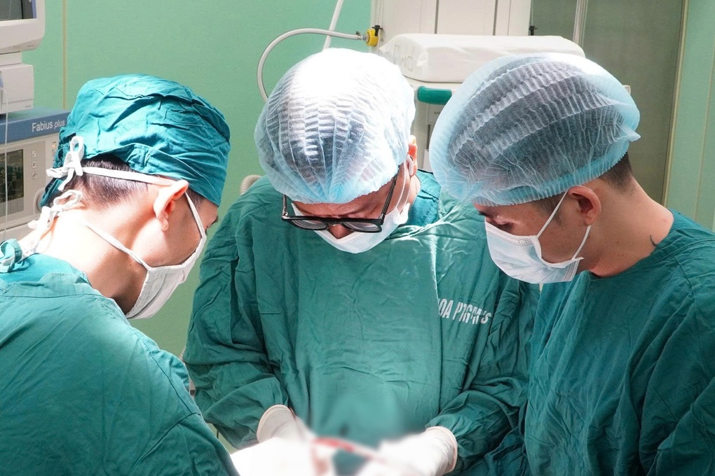 TPHCM: Liên tiếp ghi nhận ca chấn thương vùng đầu gây nứt sọ, biến dạng mặt - 1 TPHCM: Liên tiếp ghi nhận ca chấn thương vùng đầu gây nứt sọ, biến dạng mặt - 1