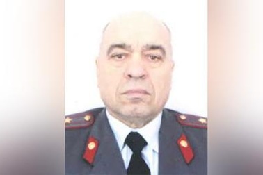 Cựu quan chức Nga rút súng tự tử trước tòa