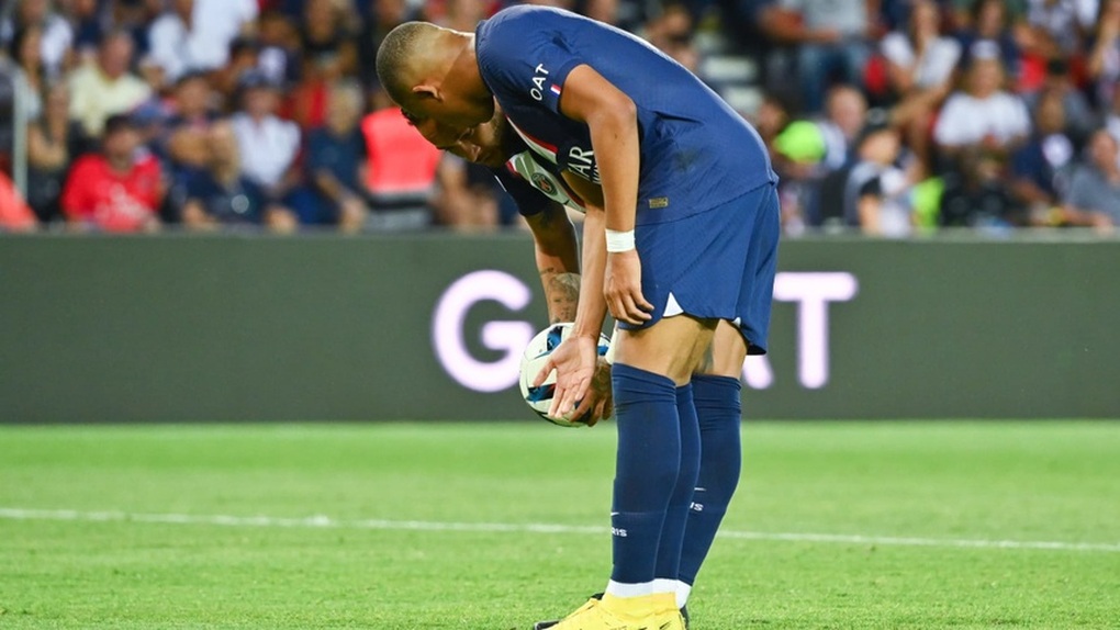 Neymar, Mbappe mâu thuẫn nghiêm trọng, PSG rối như tơ vò - 2 Neymar, Mbappe mâu thuẫn nghiêm trọng, PSG rối như tơ vò - 2
