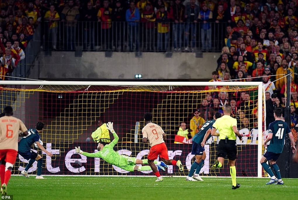 Arsenal bất ngờ thua sốc ở Champions League, nhận hung tin từ Saka - 4 Arsenal bất ngờ thua sốc ở Champions League, nhận hung tin từ Saka - 4