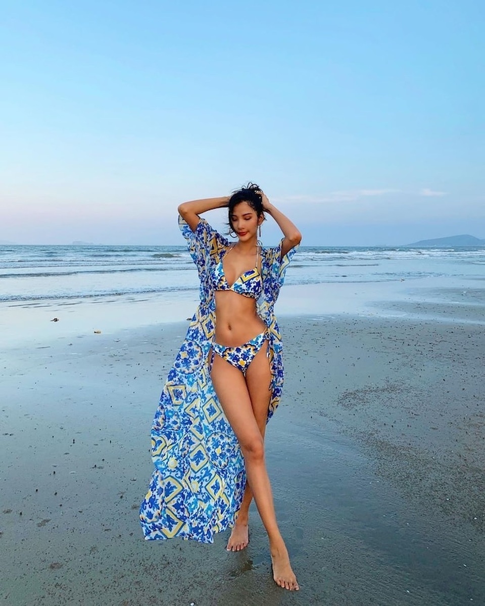 Phong cách đối lập của Hoa hậu Trần Tiểu Vy và Kỳ Duyên - 8 Phong cách đối lập của Hoa hậu Trần Tiểu Vy và Kỳ Duyên - 8