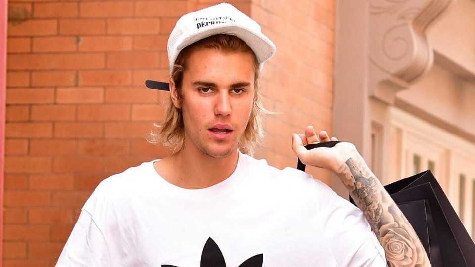 Justin Bieber mắc bệnh Lyme - 1 Justin Bieber mắc bệnh Lyme - 1