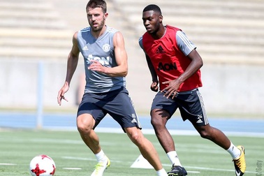 Lukaku, Lindelof có buổi tập đầu tiên cùng với MU