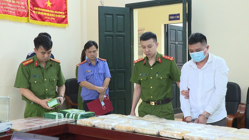 Phá chuyên án ma túy xuyên quốc gia lớn nhất tại tỉnh Phú Thọ - 3 Phá chuyên án ma túy xuyên quốc gia lớn nhất tại tỉnh Phú Thọ - 3