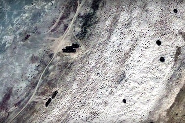 Giải mã bí ẩn hạm đội tàu biển gỉ sét nằm giữa sa mạc