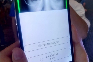 Thương hiệu Việt bất ngờ tung smartphone có khả năng quét mống mắt
