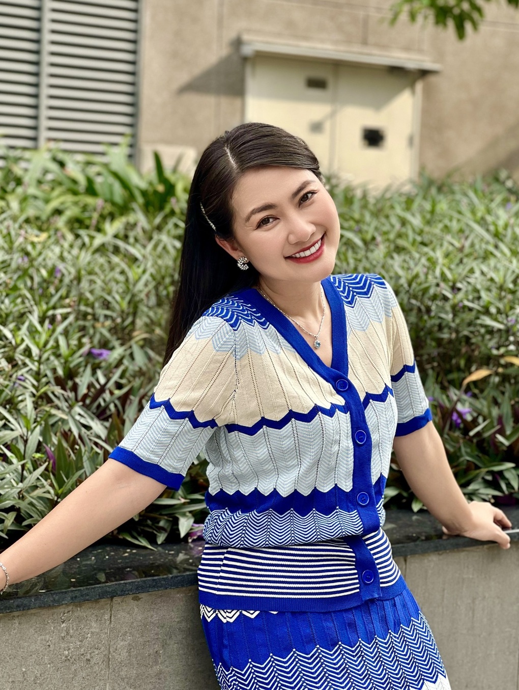 Tình duyên trái ngược của 4 bà mối mát tay trong Bạn muốn hẹn hò - 8 Tình duyên trái ngược của 4 bà mối mát tay trong Bạn muốn hẹn hò - 8