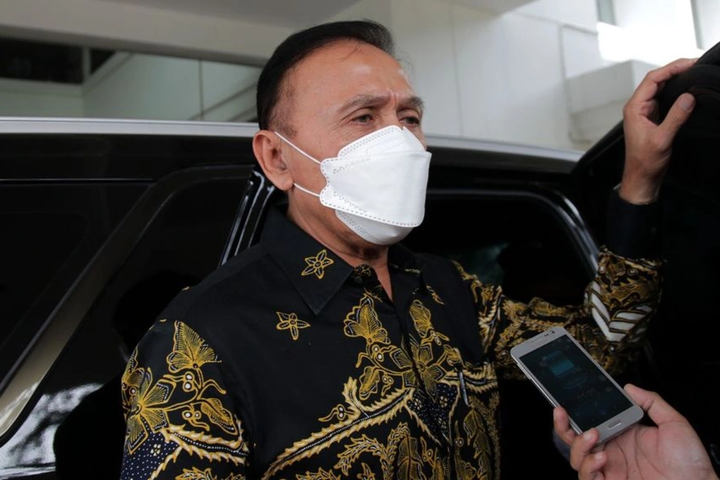 Chủ tịch Liên đoàn bóng đá Indonesia đối diện với nguy cơ bị bắt giữ - 2 Chủ tịch Liên đoàn bóng đá Indonesia đối diện với nguy cơ bị bắt giữ - 2
