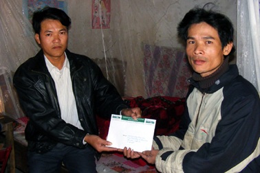 Quà bạn đọc trở lại với anh Nguyễn Hồng Sơn