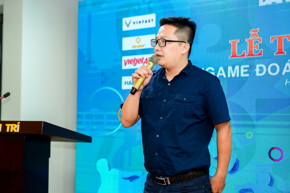 Dân trí trao giải chương trình Euro 2020: Đoán đúng - Trúng quà - 2 Dân trí trao giải chương trình Euro 2020: Đoán đúng - Trúng quà - 2