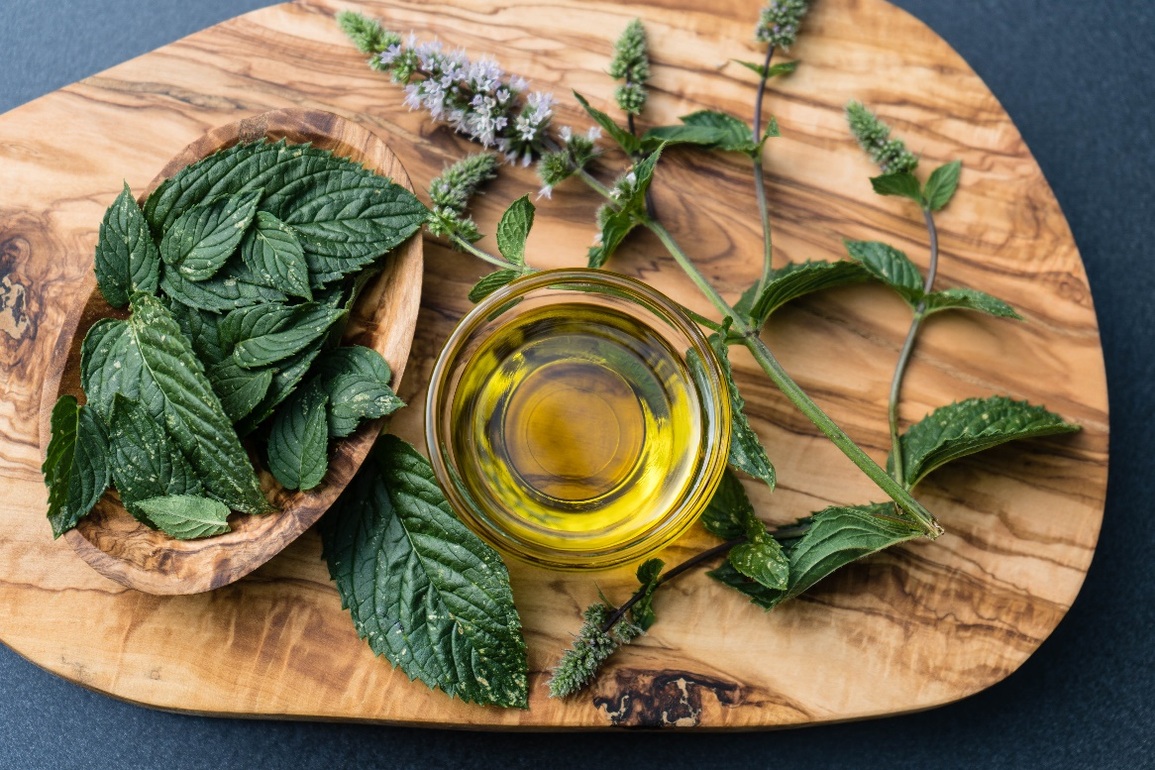 Bạn đã biết 4 loại tinh dầu đặc biệt này chưa? - 1